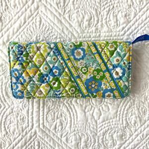 Vera Bradley English Meadow Green Blue Floral Quilted Clutch Wallet Foldover 9x4